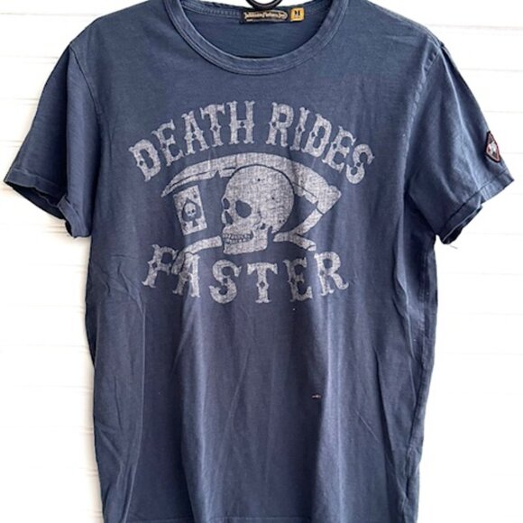 Johnson Motors Death Rides Faster distressed M Faded Black Shirt NWOT - Picture 5 of 5